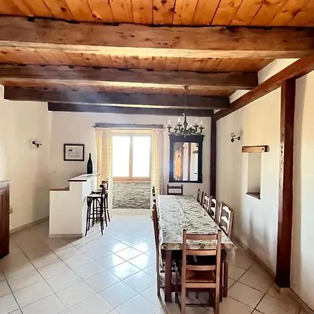 Domaine De La Maziere